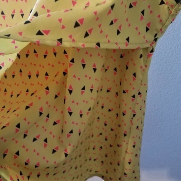 🎈4 FOR $20  DOUBLE Zero Tank Top Blouse - Picture 2 of 4